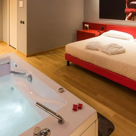 Sweet Hotel 4*