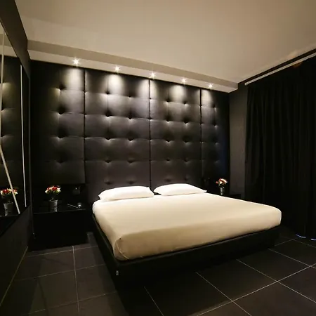 Sweet Hotel 4*